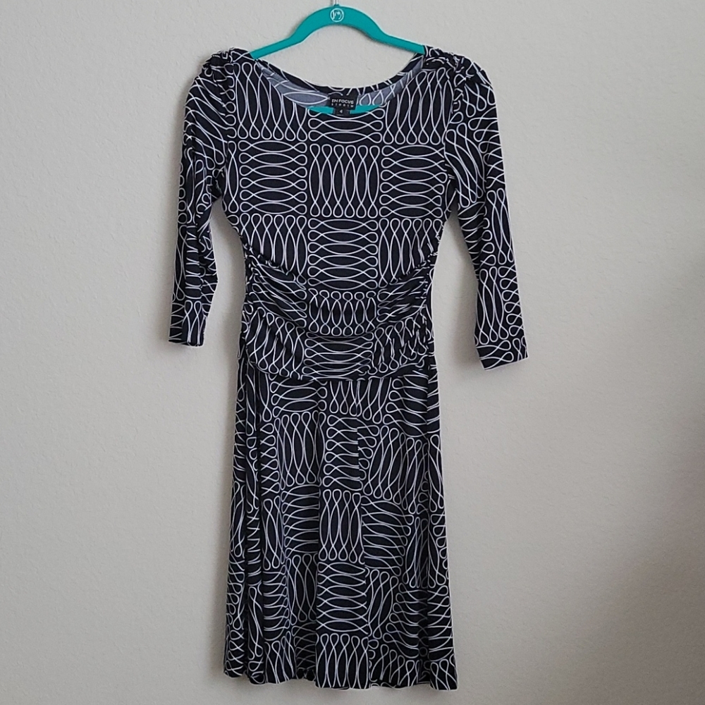 Size 4 navy blue and white dress